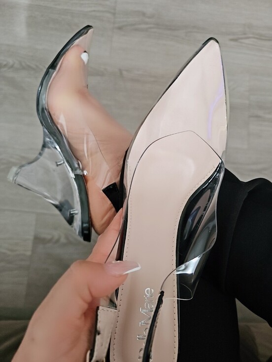 Shoes - Just In Clear black wedge